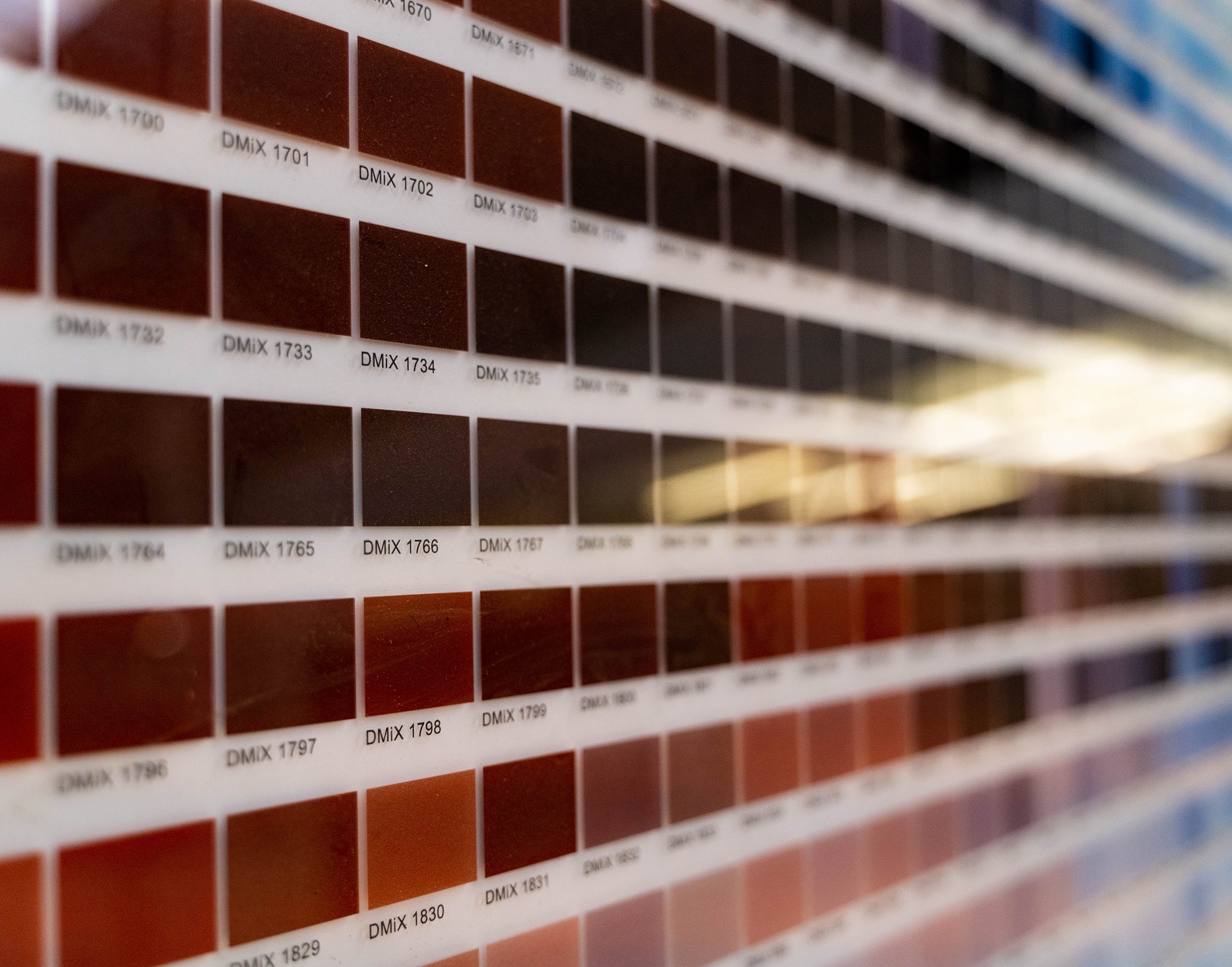 Nuancier couleurs pour imprimer sur verre transparent avec machine