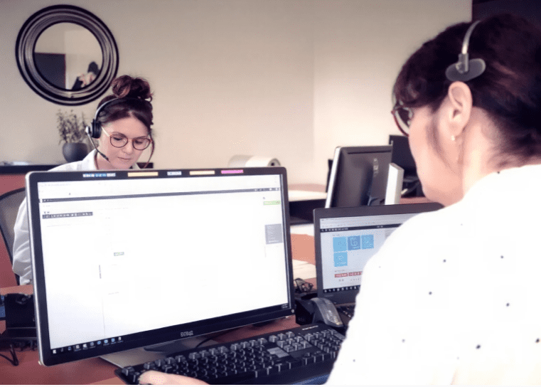 Support client AURYS service multilingue